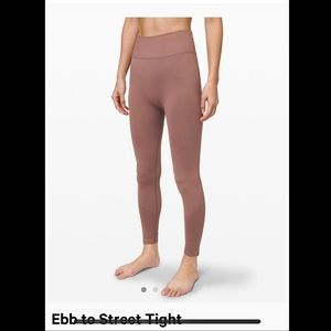 Brand new Lululemon 28inch leggings. Size 4.